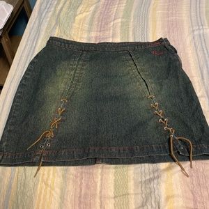Mecca skirt